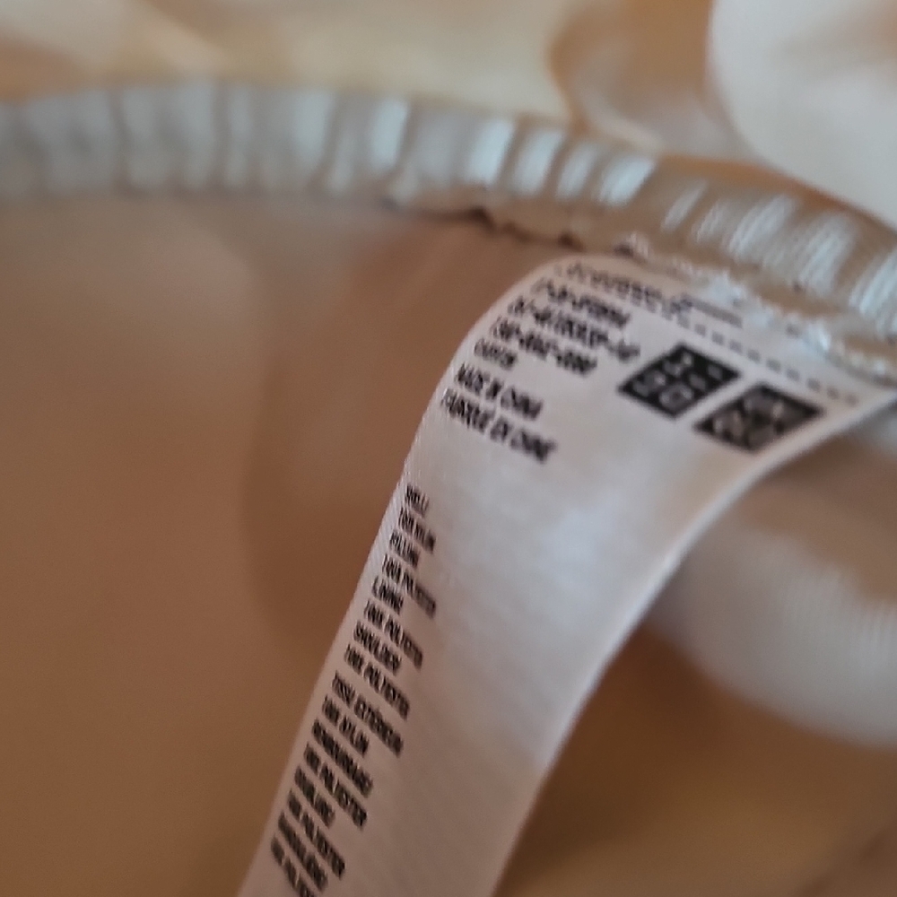Uniqlo Cream Shoulder Bag for Women - Picture 4 of 4